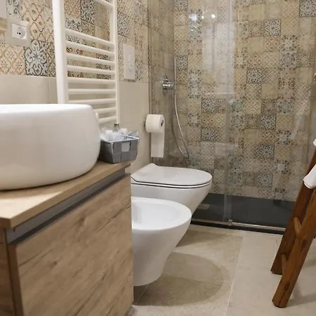 Bed and Breakfast Antico Monastero 4*