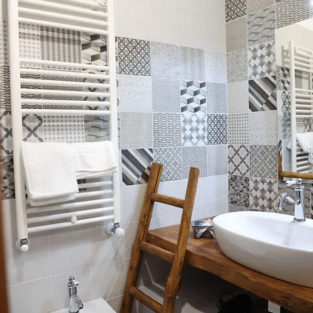 Antico Monastero Bed and Breakfast 4*